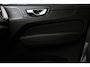 Volvo XC60 II T6 PLUG-IN HYBRID AWD ULTRA BLACK EDITION -PANO.DAK|HARMAN/KARDON|LUCHTVERING|GEVENT.LEDER+MASSAGE|360°CAM|HEAD-UP DISP.|PRIVACY.GLAS|TREKHAAK|21"|SoH:100%