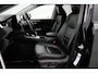 Toyota RAV4 2.5 Hybrid AWD Executive | Trekhaak (1.650 KG) | Leder | Stoel-/stuurverwarming | Dodehoek detectie | BearLock | Apple Carplay / Android Auto | Adaptive Cruise | Parkeersensoren voor/achter | Camera | Full LED | Keyless | 18 inch