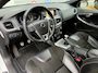 Volvo V40 2.0 T2 R-Design 6-Bak Navi Cruise Half-leer Camera