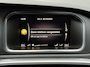 Volvo V40 2.0 T2 R-Design 6-Bak Navi Cruise Half-leer Camera
