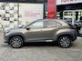Toyota Yaris Cross 1.5 Hybrid 115 Dynamic STOEL/STUURVERWARMING ALL-SEASON BANDEN PARKEERSENS V+A PARKEERCAMERA