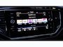 Volkswagen T-Roc 1.5 TSI Sport Black Optik AUTOMAAT|CLIMA|MODE|NAVIGATIE|STOELVERWARMING|TREKHAAK