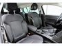 Renault Megane Estate 1.2 TCe Limited Nette Auto l Climate Control l Apple Carplay & Android Auto l Half-Digitaal Instrumentenpaneel l Keyless Start l PDC l Cruise control l Lichtmetalen Velgen