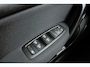 Renault Megane Estate 1.2 TCe Limited Nette Auto l Climate Control l Apple Carplay & Android Auto l Half-Digitaal Instrumentenpaneel l Keyless Start l PDC l Cruise control l Lichtmetalen Velgen