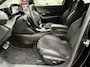 Peugeot e-2008 EV GT 54 kWh SOH 94,3% | Navigatie | Stoelverwarming | 360º camera | Apple Carplay & Android Auto | Elektrisch verstelbare bestuurdersstoel met massage functie