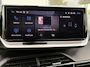 Peugeot e-2008 EV GT 54 kWh SOH 94,3% | Navigatie | Stoelverwarming | 360º camera | Apple Carplay & Android Auto | Elektrisch verstelbare bestuurdersstoel met massage functie
