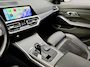 BMW 3-Serie Touring 330e *M-Sport* Mineralgrau / Black Edition / Apple Carplay / Stoelverwarming / Leder/Alcantara / Trekhaak / 19"LMV