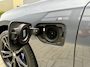 BMW 3-Serie Touring 330e *M-Sport* Mineralgrau / Black Edition / Apple Carplay / Stoelverwarming / Leder/Alcantara / Trekhaak / 19"LMV