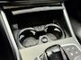 BMW 3-Serie Touring 330e *M-Sport* Mineralgrau / Black Edition / Apple Carplay / Stoelverwarming / Leder/Alcantara / Trekhaak / 19"LMV