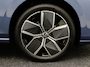 Volkswagen Golf 1.5 eHybrid Style Edition | Trekhaak | Elektrische Bestuurders stoel | 360 Camera | LED Matrix | Stoel- & Stuurverwarming |