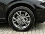 Ford Kuga 2.5 PHEV ST-Line X / Dealer onderhouden / Trekgewicht 1.500 kg / Navigatie / Stuur-, stoel- & achterbankverwarming / Parkeer assistent/ Camera 360°  / Elektrische stoel & klep / 18" LM wielen / Adaptief cruise control / Apple Carplay Android Auto /