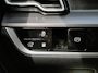Kia Sportage 1.6 T-GDi Plug-in Hybrid AWD GT-Line / Fabrieksgarantie tot 03-2031 / Dealer onderhouden / 1.350 kg afneembare trekhaak / Harman/Kardon Audio Systeem / Elektrische achterklep / Stuur- Stoel & Achterbank verwarming / Rondomzicht camera / Stoelventilatie / Apple Carplay Android Auto /