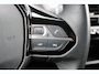 Peugeot e-2008 EV Active 50 kWh | Fase 3 laden | SOH 94,31% | Navi by app | Apple carplay | Trekhaak | Bluetooth | NL auto | 21.000km |