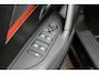 Peugeot e-2008 EV Active 50 kWh | Fase 3 laden | SOH 94,31% | Navi by app | Apple carplay | Trekhaak | Bluetooth | NL auto | 21.000km |
