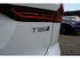 Volvo XC60 2.0 T8 Twin Engine AWD R-Design Charcoal nappaleder | Panoramadak | Elektrisch bedienbare voorstoelen | Park Assist voor & achter met camera | 18 inch lichtmetalen velgen |