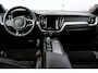 Volvo XC60 2.0 T8 Twin Engine AWD R-Design Charcoal nappaleder | Panoramadak | Elektrisch bedienbare voorstoelen | Park Assist voor & achter met camera | 18 inch lichtmetalen velgen |