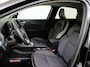 Renault Captur 1.6 E-Tech full hybrid 145PK techno | Apple Carplay/Android | cruise control | electronic climate control | navigatiesysteem | Parkeersensoren Voor + Achter | Parkeer Camera Achter