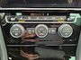 Volkswagen Golf 1.5 TSi 150pk R-LINE DSG Dig.dashboard Airco Navigatie Adap.cruise-control Bluetooth Stoelverwarming  Trekhaak