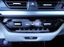 Suzuki Swift 1.2 Edition 60 Smart Hybrid UIT VOORRAAD LEVERBAAR, Lederen bekleding, Suzuki logo's & licht metalen velgen zwart