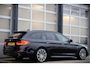 BMW 5-Serie Touring 520i High Ex. M-Sport | Pano | Leer | El. Trekhaak | OrigNL | NAP