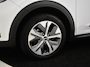 Kia Niro EV e-Niro DynamicLine 64 kWh 204PK | Achteruitrijcamera | PDC | Navi | DAB |Keyless entry start  | Cruise contr adapt | Climate contr | 17"LMV