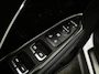 Kia Niro EV e-Niro DynamicLine 64 kWh 204PK | Achteruitrijcamera | PDC | Navi | DAB |Keyless entry start  | Cruise contr adapt | Climate contr | 17"LMV