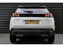 Peugeot 3008 1.2 PURETECH 130PK GT AUTOMAAT / CAMERA / BLACK PACK / TREKHAAK / STOELVERWARMING / 19"LMV / FULL-LED / KEYLESS / NAVI / CLIMA / PDC / BLUETOOTH / ADAPT. CRUISECONTROL / 2E EIGENAAR / SCHITTERENDE STAAT !!