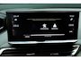 Peugeot 3008 1.2 PURETECH 130PK GT AUTOMAAT / CAMERA / BLACK PACK / TREKHAAK / STOELVERWARMING / 19"LMV / FULL-LED / KEYLESS / NAVI / CLIMA / PDC / BLUETOOTH / ADAPT. CRUISECONTROL / 2E EIGENAAR / SCHITTERENDE STAAT !!