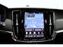 Volvo V90 T8 Plug-in hybrid AWD Ultra Dark | Bowers&Wilkins | Luchtvering | Trekhaak | Massage | Panoramadak | 360 Camera | Luxe Leder | Adaptive LED | 20 Inch