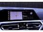 BMW 3-Serie Touring 330i xDrive High Executive M-pakket | Pano | HUD | 19" | Laser | Keyless | Hifi | Camera | DAB | Elektr. stoel + mem | Alarm kl.3 | Etc.