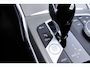BMW 3-Serie Touring 330i xDrive High Executive M-pakket | Pano | HUD | 19" | Laser | Keyless | Hifi | Camera | DAB | Elektr. stoel + mem | Alarm kl.3 | Etc.