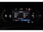 Volvo V90 T6 AWD R-Design - IntelliSafe Assist & Surround - Parkeercamera achter - Verwarmde voorstoelen - Parkeersensoren voor & achter - Elektr. bedienb. voorstoelen met geheugen - Inklapbare trekhaak - 19' LMV