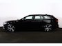 Volvo V90 T6 AWD R-Design - IntelliSafe Assist & Surround - Parkeercamera achter - Verwarmde voorstoelen - Parkeersensoren voor & achter - Elektr. bedienb. voorstoelen met geheugen - Inklapbare trekhaak - 19' LMV