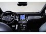 Volvo V90 T6 AWD R-Design - IntelliSafe Assist & Surround - Parkeercamera achter - Verwarmde voorstoelen - Parkeersensoren voor & achter - Elektr. bedienb. voorstoelen met geheugen - Inklapbare trekhaak - 19' LMV