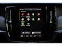 Volvo V90 T6 AWD R-Design - IntelliSafe Assist & Surround - Parkeercamera achter - Verwarmde voorstoelen - Parkeersensoren voor & achter - Elektr. bedienb. voorstoelen met geheugen - Inklapbare trekhaak - 19' LMV