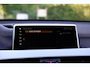 BMW X1 sDrive18i High Executive M-Sport | Leder | Pano | HUD | Navi Plus | Stoelverwarming | Hifi | DAB | Grootlichtassistent | Etc.
