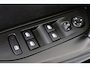 Peugeot e-2008 EV GT Pack 50 kWh Pano Stoelverwarming Keyless Camera