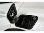 Peugeot e-2008 EV GT Pack 50 kWh Pano Stoelverwarming Keyless Camera