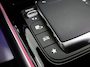 Mercedes-Benz GLA 200 AMG Line | Night | Trekhaak | Panoramadak | Widescreen | Stoelverwarming | Sfeerverlichting | Achteruitrijcamera |