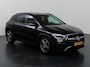 Mercedes-Benz GLA 200 AMG Line | Night | Trekhaak | Panoramadak | Widescreen | Stoelverwarming | Sfeerverlichting | Achteruitrijcamera |