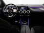Mercedes-Benz GLA 200 AMG Line | Night | Trekhaak | Panoramadak | Widescreen | Stoelverwarming | Sfeerverlichting | Achteruitrijcamera |