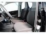 Volkswagen Up! 1.0 5 Deurs - N.A.P. Airco.