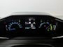 Peugeot e-2008 EV Active 50 kWh 3-Fase SOH 95% | Navigatie | Carplay&Android | 100KW Snellaadvermogen