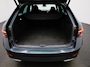 Skoda Superb Combi 1.4 TSI iV Sportline Business | Automaat | Apple Carplay/Android Auto | Stoelverwarming Voor + Achter | Navigatie | Sfeerverlichting |
