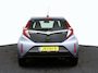 Toyota Aygo X Hybrid 115 play | Draadloos Apple Carplay/Android Auto | Cruise control adaptief |