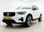 Volvo XC40 B4 211PK Plus Dark | Trekhaak | Panoramadak | 20" | 360° Camera |