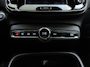 Volvo XC40 T4 190PK R-Design | Trekhaak | Stoelverwarming |