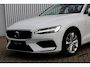 Volvo V60 B3 Automaat Business Pro | | Adaptieve Cruise Control | BLIS Dodehoekdetectie | Apple Carplay/Android Auto | Electronic Climate Control | DAB+ | Keyless Entry | Elektrische Achterklep | 17" Lichtmetalen Velgen | Park Assist Achter