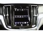 Volvo V60 B3 Automaat Business Pro | | Adaptieve Cruise Control | BLIS Dodehoekdetectie | Apple Carplay/Android Auto | Electronic Climate Control | DAB+ | Keyless Entry | Elektrische Achterklep | 17" Lichtmetalen Velgen | Park Assist Achter
