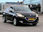 Peugeot 208 1.2 PureTech Style Start niet !! 5DR*Navigatie*Cruise*Airco*NAP*LM velgen*Dealer onderhouden*Distributie VV*